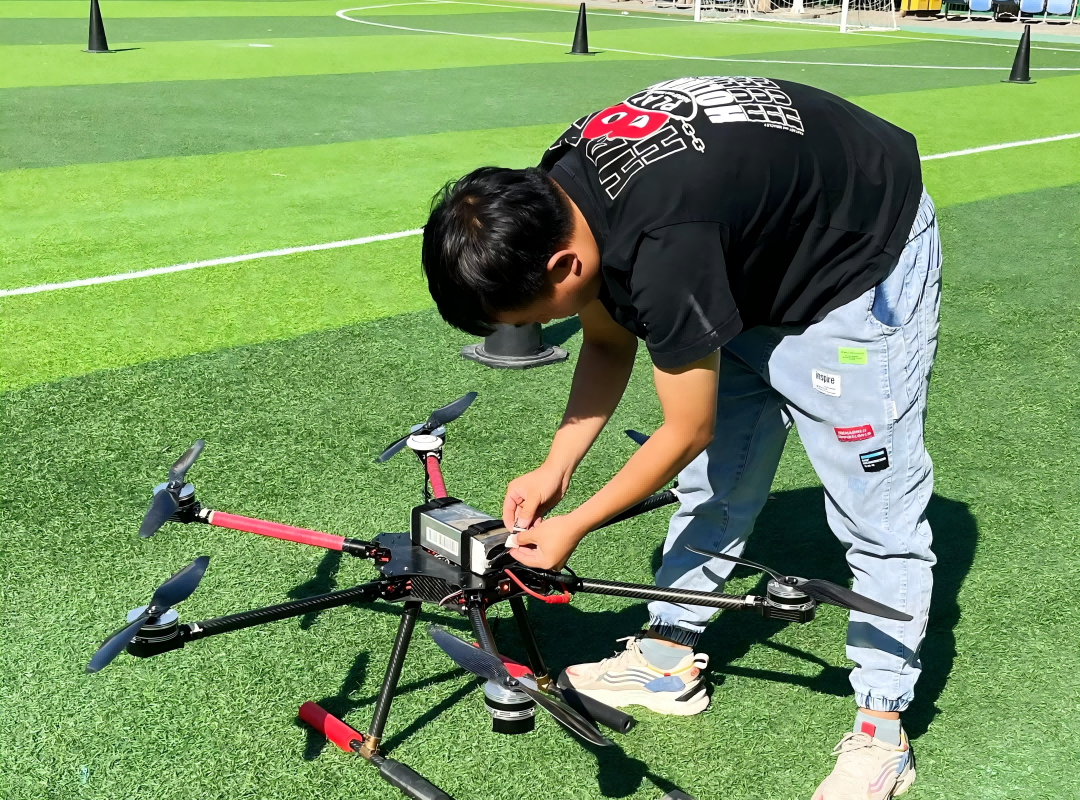 Tattu無人機電池組裝 Tattu無人機電池組裝