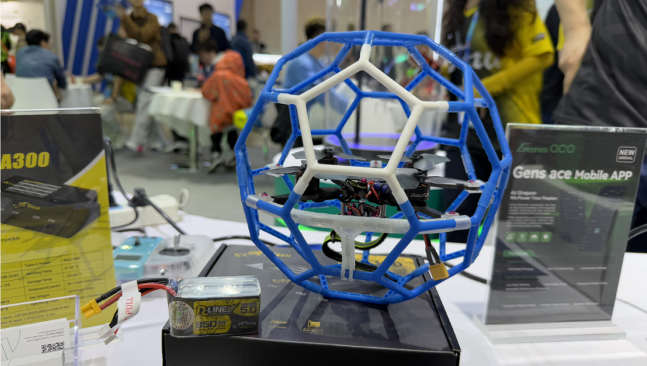 足球無人機 足球無人機